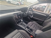 Volkswagen Passat Image 2