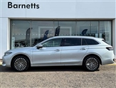 Volkswagen Passat Image 2