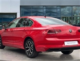 Volkswagen Passat Image 3