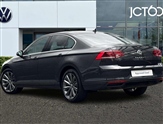 Volkswagen Passat Image 3