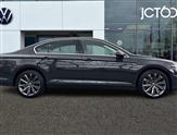 Volkswagen Passat Image 4