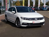 Volkswagen Passat Image 1