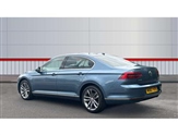 Volkswagen Passat Image 2