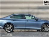 Volkswagen Passat Image 2