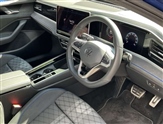 Volkswagen Passat Image 6