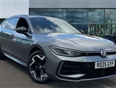 Volkswagen Passat Image 1