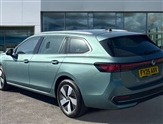 Volkswagen Passat Image 3