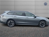 Volkswagen Passat Image 4