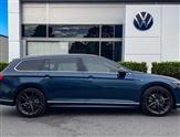 Volkswagen Passat Image 4
