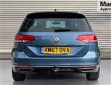 Volkswagen Passat Image 4