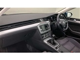 Volkswagen Passat Image 2