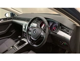 Volkswagen Passat Image 6