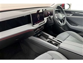 Volkswagen Passat Image 2