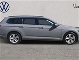Volkswagen Passat Image 5