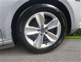 Volkswagen Passat Image 6