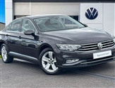 Volkswagen Passat Image 1