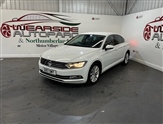 Volkswagen Passat Image 3