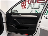Volkswagen Passat Image 4