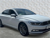 Volkswagen Passat Image 1