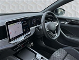 Volkswagen Passat Image 2