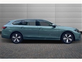 Volkswagen Passat Image 4