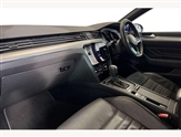 Volkswagen Passat Image 2