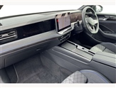 Volkswagen Passat Image 2