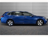 Volkswagen Passat Image 4