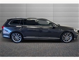 Volkswagen Passat Image 4