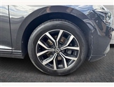 Volkswagen Passat Image 5