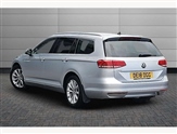 Volkswagen Passat Image 3