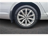 Volkswagen Passat Image 5