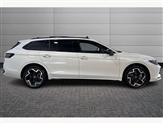 Volkswagen Passat Image 4