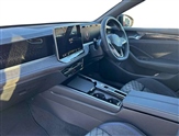 Volkswagen Passat Image 2