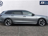 Volkswagen Passat Image 4