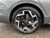 Volkswagen Passat Image 5