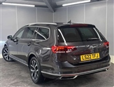 Volkswagen Passat Image 3