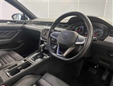 Volkswagen Passat Image 6