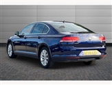 Volkswagen Passat Image 5