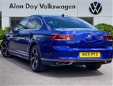 Volkswagen Passat Image 3