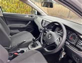 Volkswagen Polo Image 2