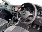 Volkswagen Polo Image 6