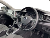 Volkswagen Polo Image 6