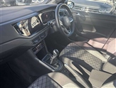 Volkswagen Polo Image 2