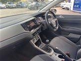Volkswagen Polo Image 2