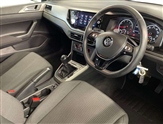 Volkswagen Polo Image 6