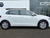 Volkswagen Polo Image 4