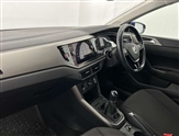 Volkswagen Polo Image 2