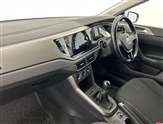 Volkswagen Polo Image 2