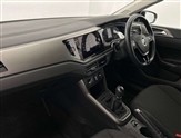 Volkswagen Polo Image 2